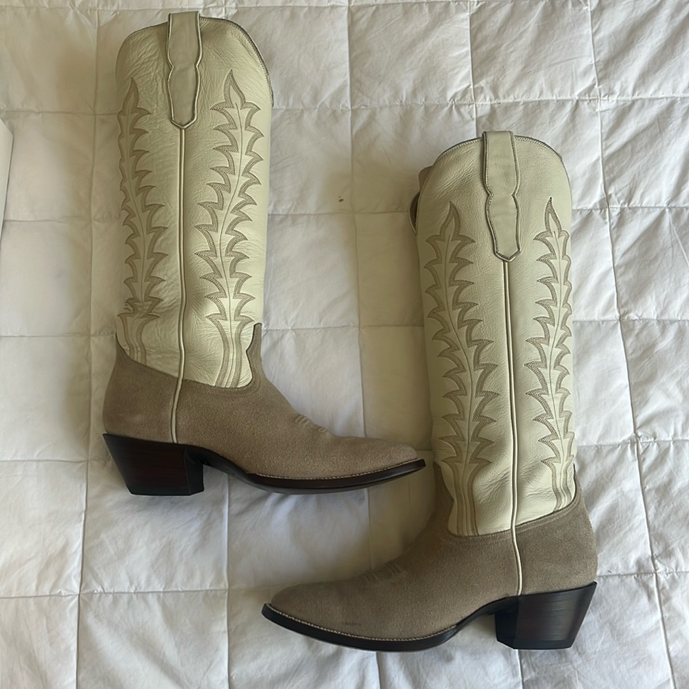 City Boots off white and tan leather western boots size 10
